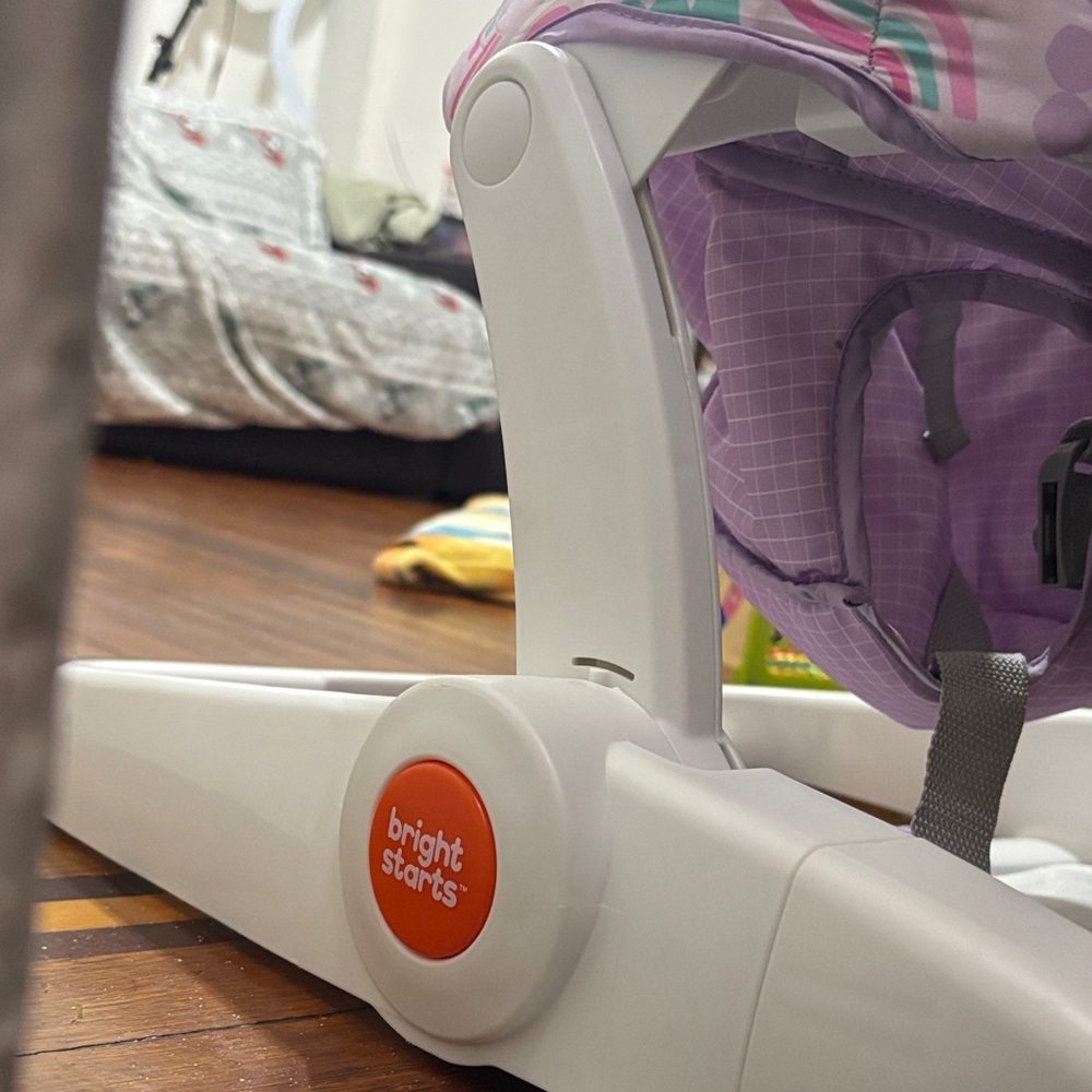 Colorful Baby seat with Fun Patterns - Picture 2 of 5
